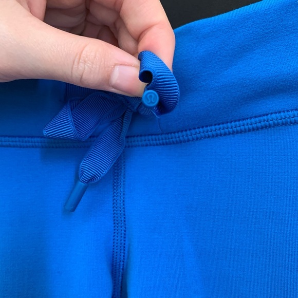 Lululemon Bhakti Yoga Crop 19” - Picture 6 of 10